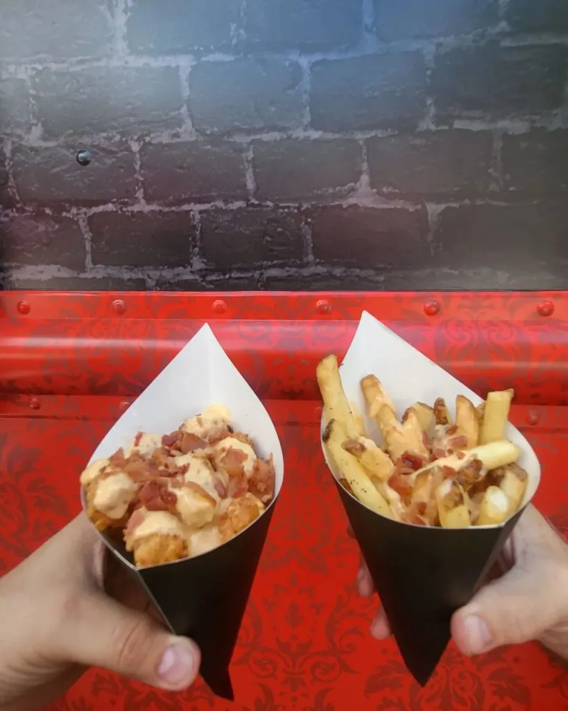 yes-our-tots-fries-are-delicious-but-have-you-tried-them-smothered-in-beer-cheese-and 30237 yesourtotsfriesaredeliciousbuthaveyoutriedthemsmotheredinbeercheeseand.jpg